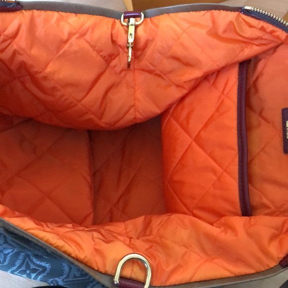 RARE. 🌺🌺 LIMITED  🌺🌺 Louis Vuitton Runway AVIATOR - Picture 13 of 16